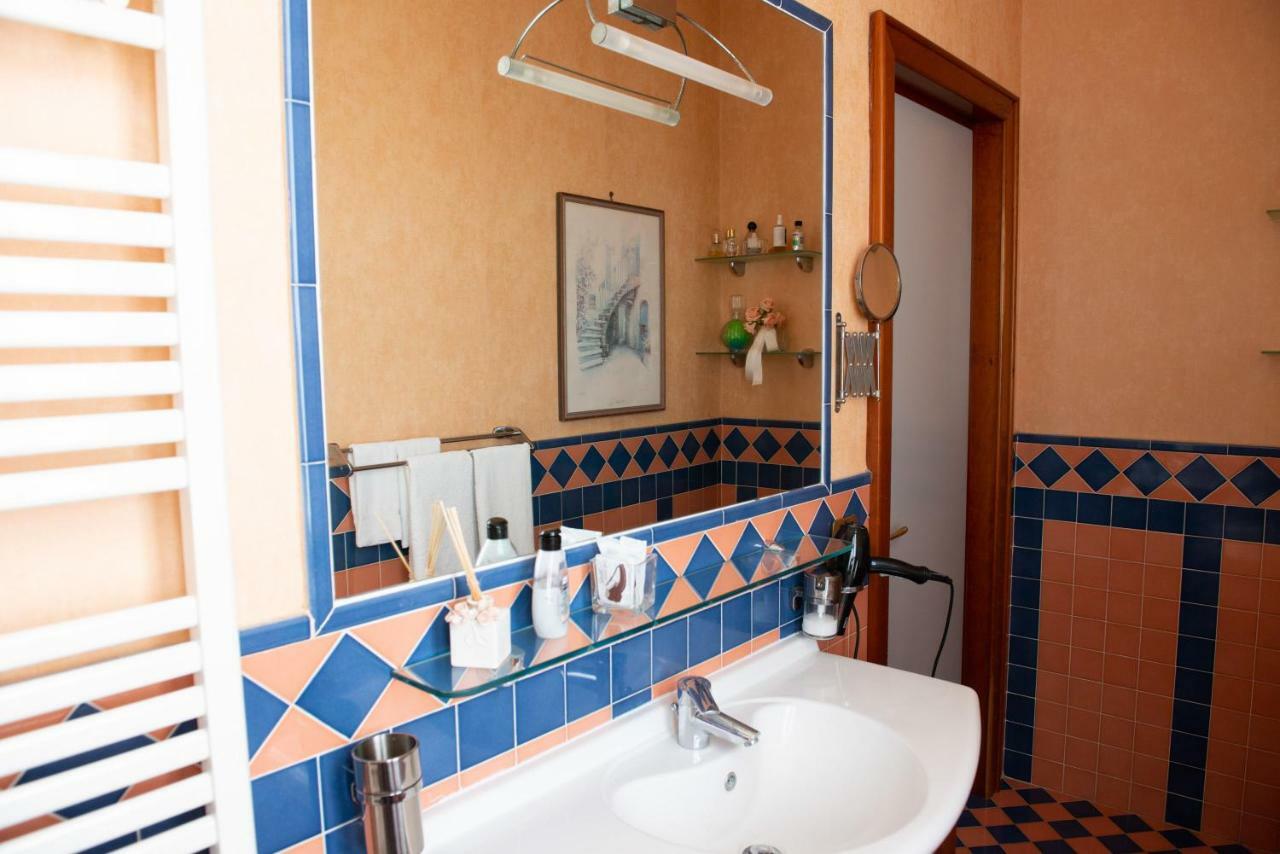 Villa Lucia Terrazza Panoramica カステッランマーレ・ディ・スタービア エクステリア 写真