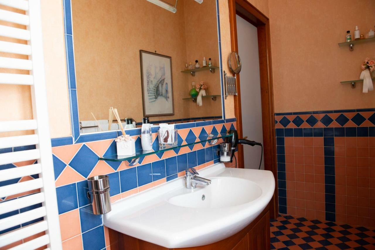 Villa Lucia Terrazza Panoramica カステッランマーレ・ディ・スタービア エクステリア 写真